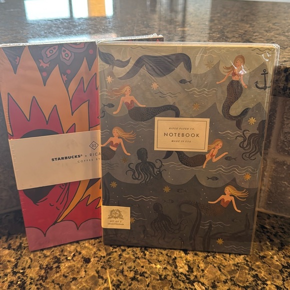 Starbucks journals - Picture 1 of 5